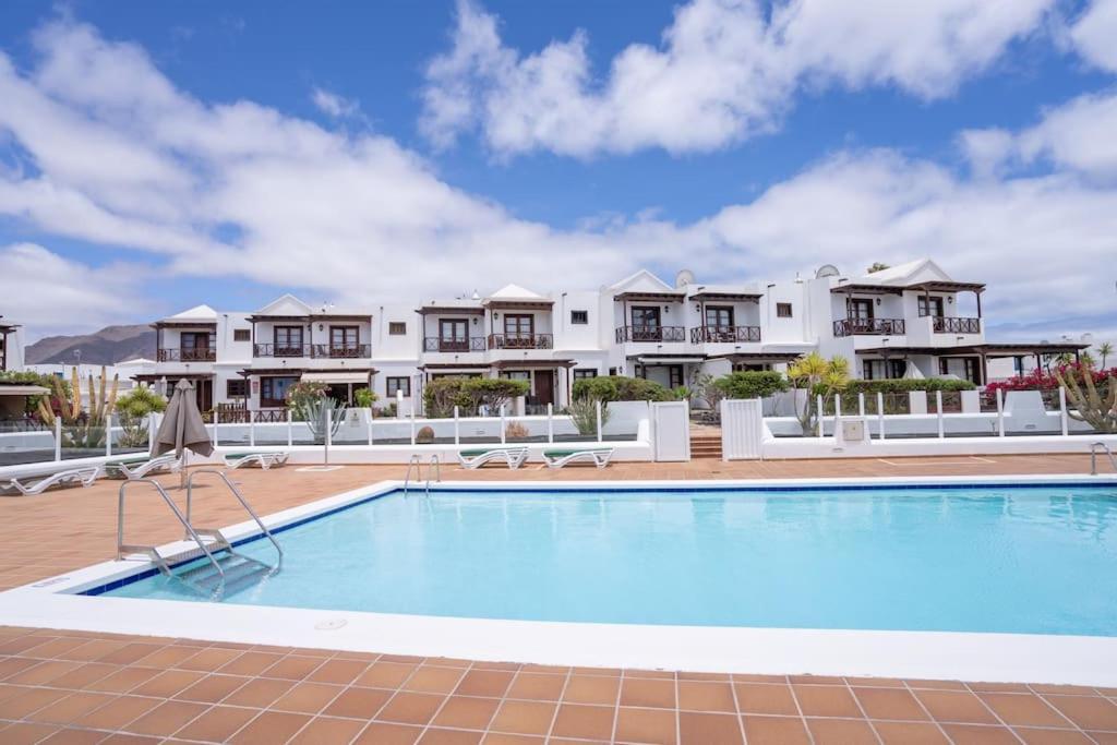 Beautiful Home In Lanzarote 5 Mins From Marina Playa Blanca  Exterior photo