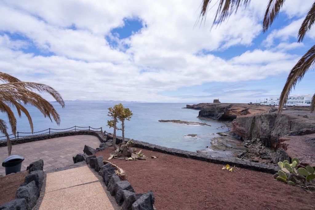 Beautiful Home In Lanzarote 5 Mins From Marina Playa Blanca  Exterior photo