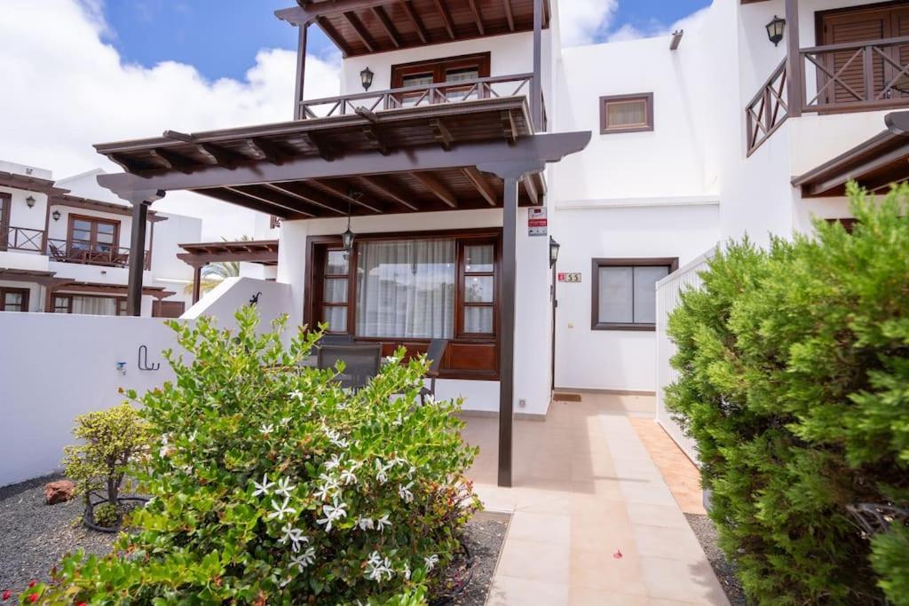 Beautiful Home In Lanzarote 5 Mins From Marina Playa Blanca  Exterior photo