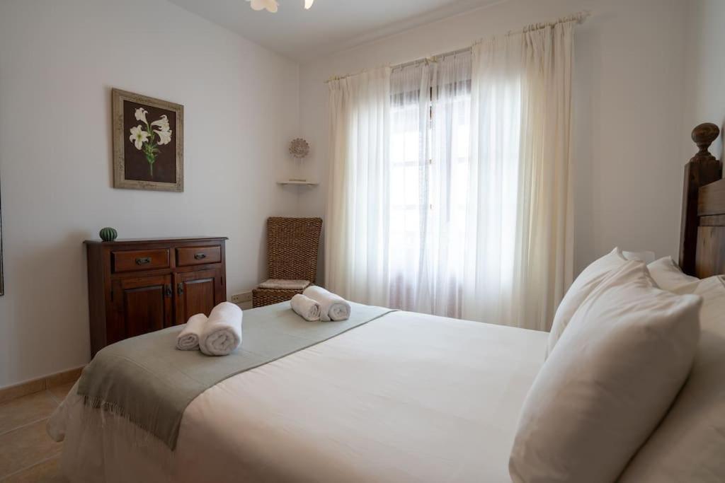 Beautiful Home In Lanzarote 5 Mins From Marina Playa Blanca  Exterior photo